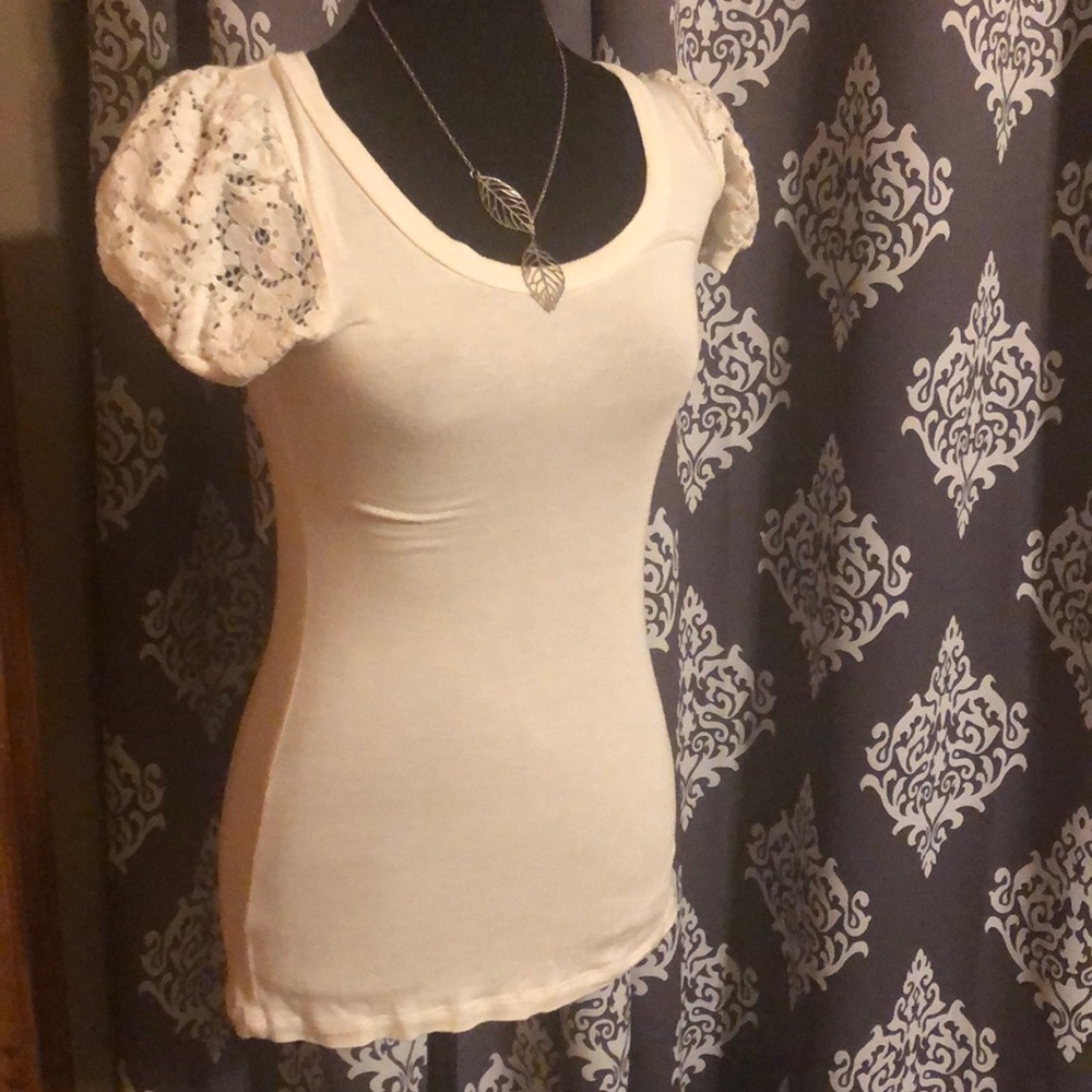 Form fitting top